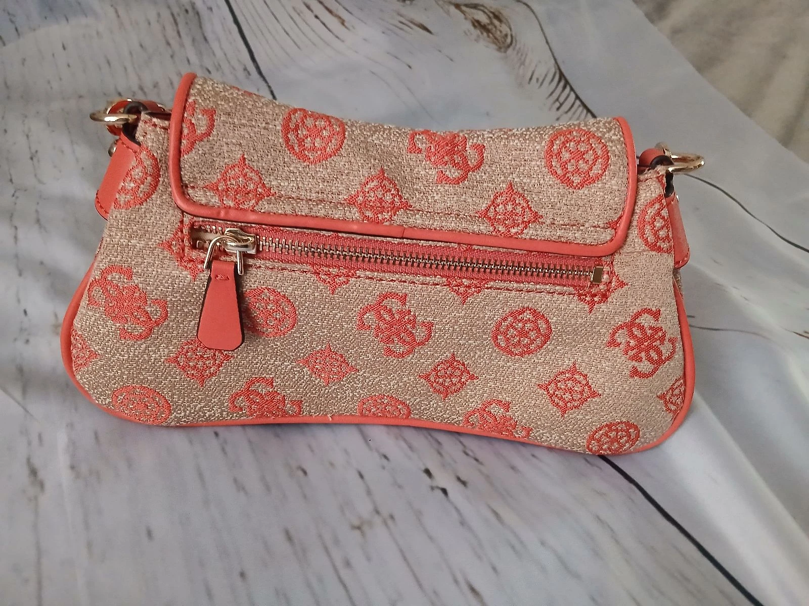 Bolso cruzado GUESS – Nuevo con etiqueta Modelo Beyza – photo 9